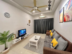 Yolo 10PAX CentralTown in AirPutih, PS4, Netflix
